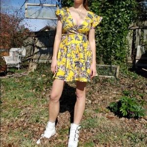 NWT Boohoo yellow floral dress